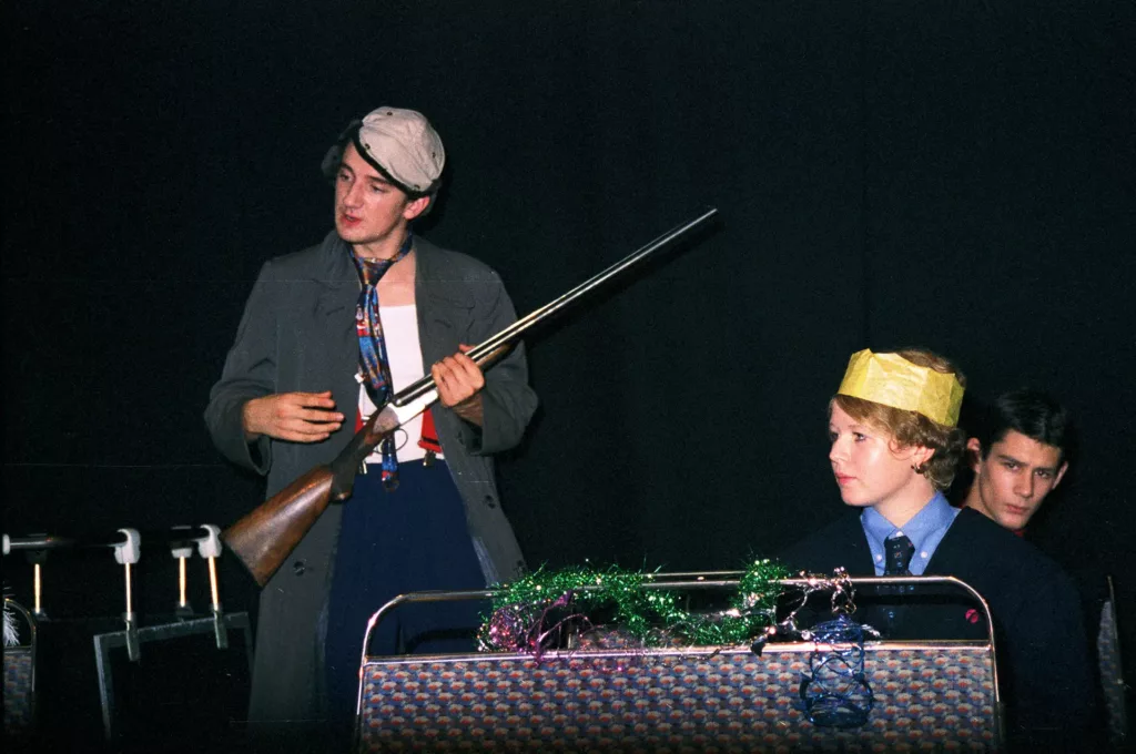 Gavin Martin as Johnny, Helen Colley as Carole and Richard Simmons as Stuart in Christmas with Johnny and Dee by Tim Massey, QEH Theatre, Bristol, 26 October 2001